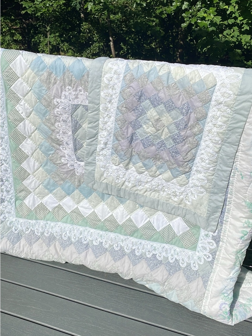 🦋 Vintage handmade White Lace w Pastel color Square Block quilt & matching sham - Picture 4 of 9